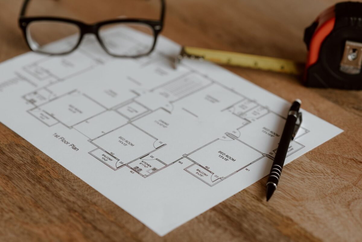 Garden Office Pods 101: Costs, Layouts, and What to Ask Before You Build